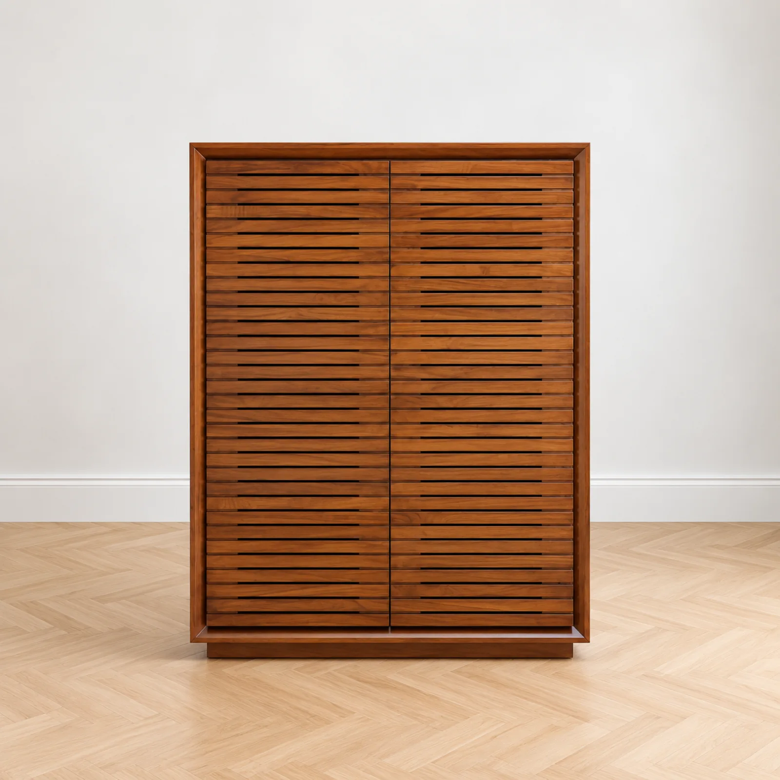 Minimalist Classic 2-Door Teak Sideboard with Linear Detailing