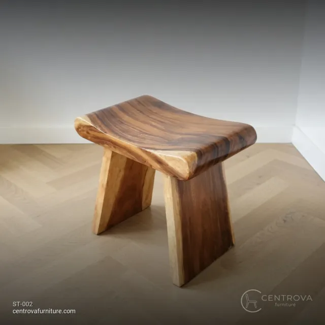 Stool Cafe Trembesi Wood - Teak Wood Furniture Jepara