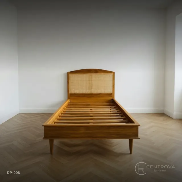 Tempat Tidur Minimalis Kayu Jati Solid Sandaran Rotan - Furniture Jati Jepara